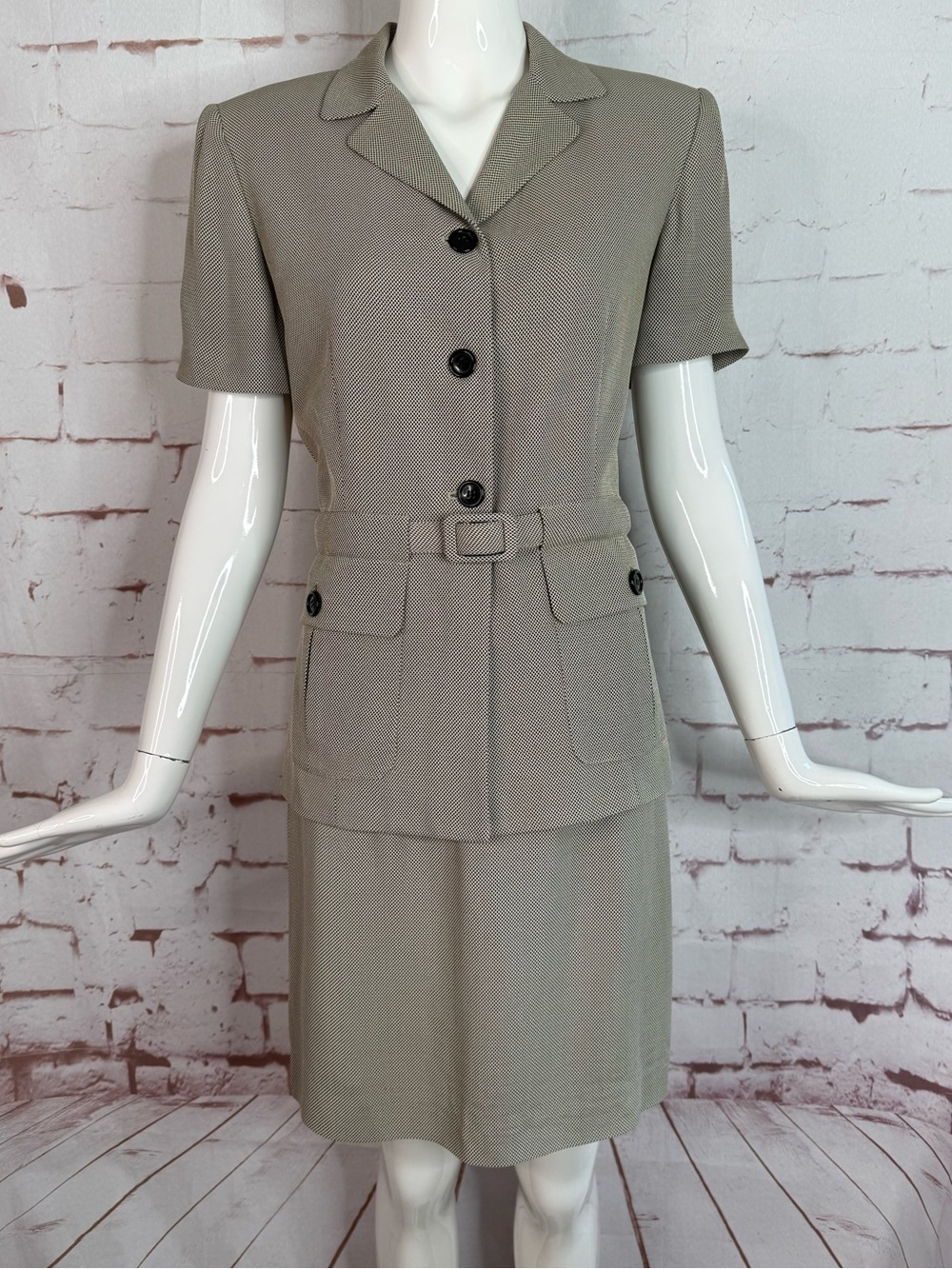 80s VTG ANN TAYLOR Petite 2 Piece Black & Tan Belted Jacket Pencil Skirt Suit 8P